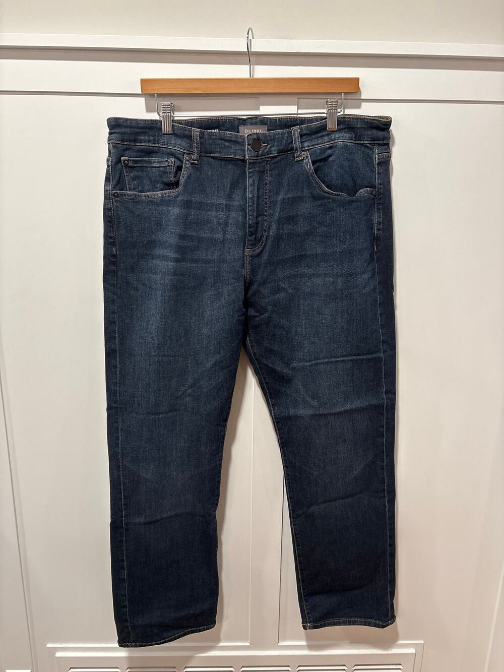 DL1961 Men's Russell Slim Straight Jeans Size 38